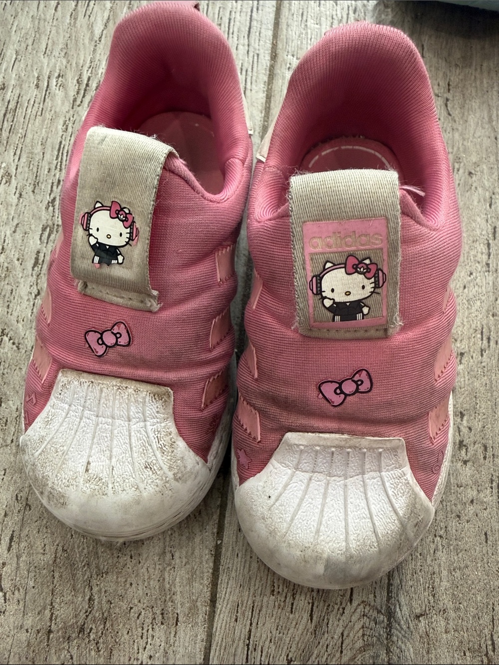 adidas Kids Pink Hello Kitty Slip-On Sneakers size 7